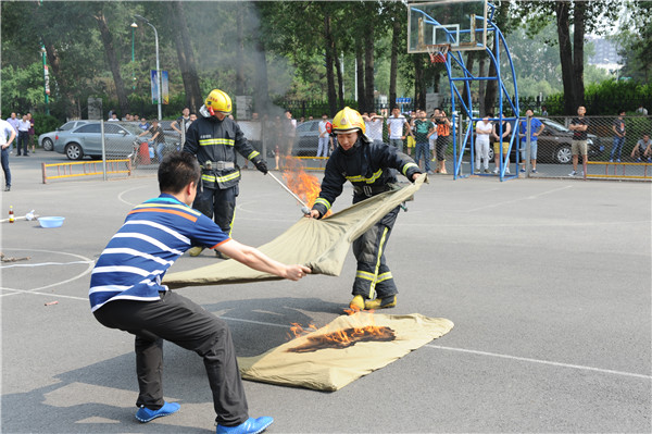 ZLL_8341.JPG ZLL_8341.JPG